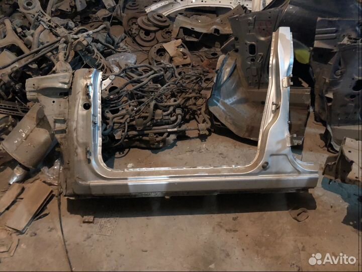 Daewoo Nexia крыло заднее правое,порог,стойка