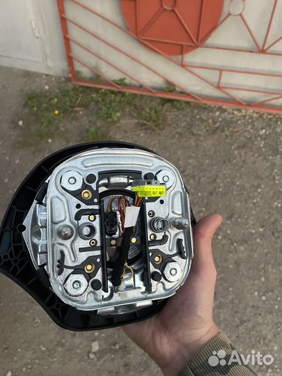 Руль и стрекоза SZL BMW E81,E84,E87,E90