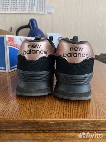 Кроссовки женские new balance