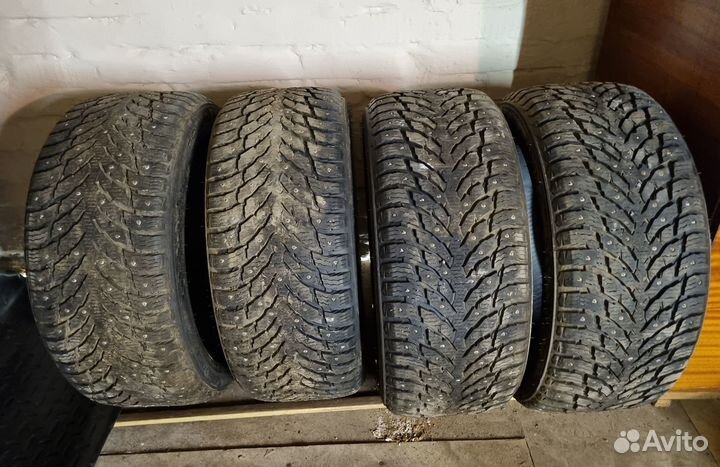 Nokian Tyres Hakkapeliitta 9 245/45 R18 100T