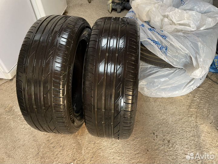 Bridgestone Turanza T001 225/55 R17