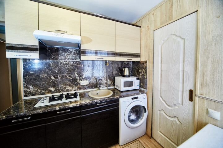 2-к. квартира, 42 м², 1/2 эт.