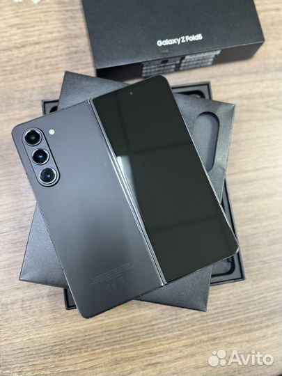 Samsung Galaxy Z Fold5, 12/512 ГБ