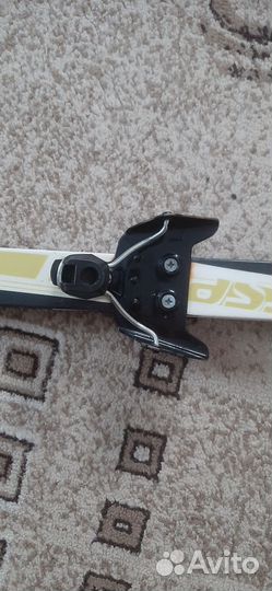 Лыжные ботинки с креплением