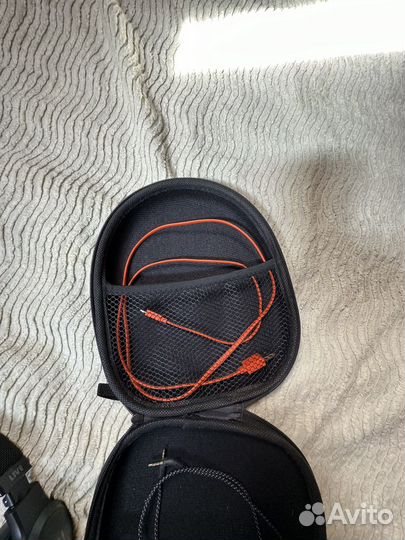 Беспроводные наушники jbl live 400bt