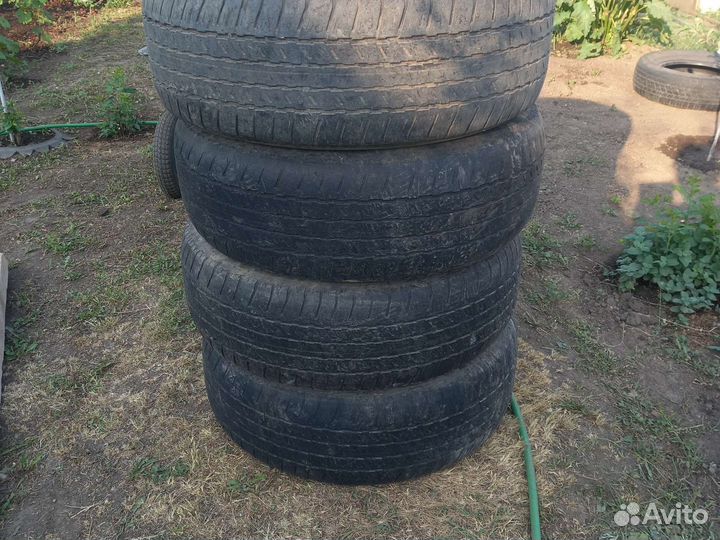 Bridgestone Dueler H/T 684II 265/60 R18