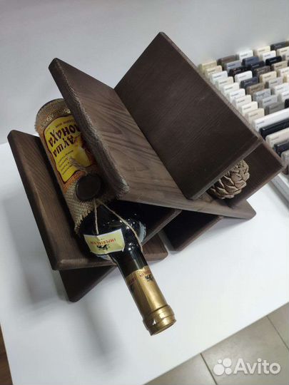 Подставка для винных бутылок