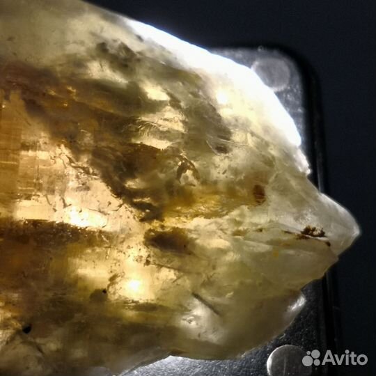 Дымчатый кварц с включениями