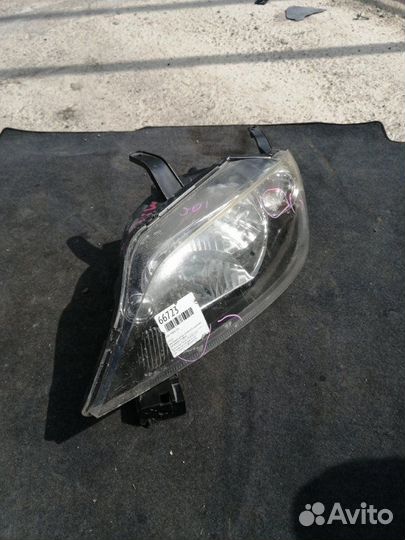 Фара левая Mazda Demio DY3W