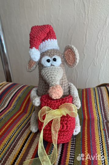 Вязаная игрушка Мышка ручная работа