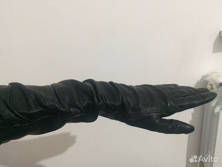 Перчатки женские кожаные