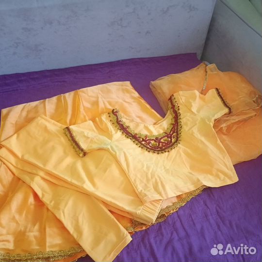 Индийский костюм женский