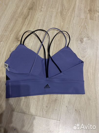 Топ женский спортивный