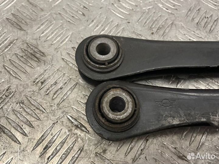 Поперечный рычаг подвески Mini Countryman R60 N18