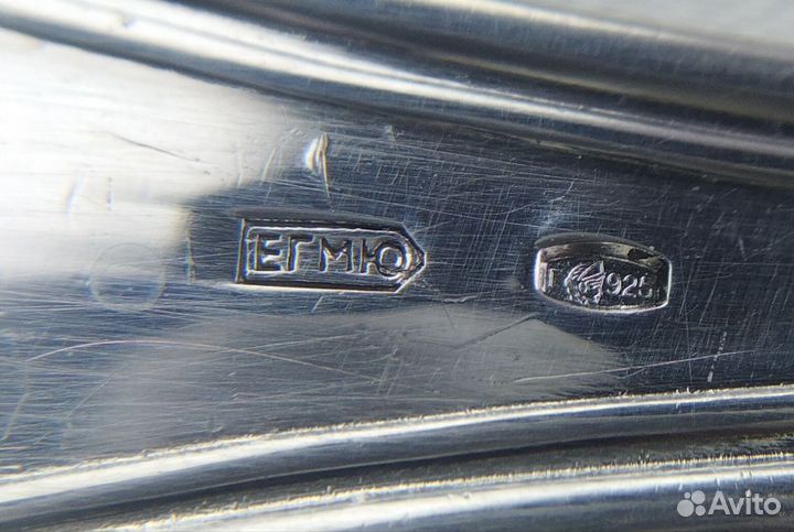 Серебряная десертная ложка