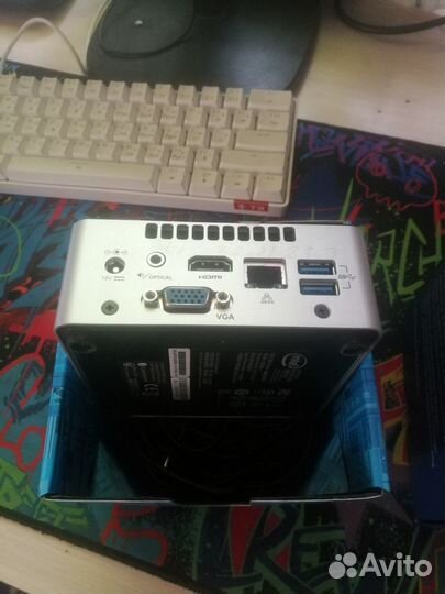Мини-компьютер intel nuc