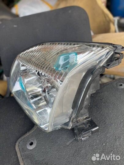 Фара левая Nissan Xtrail NT30 QR20DE 2007/3