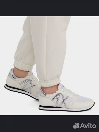 Armani exchange кроссовки