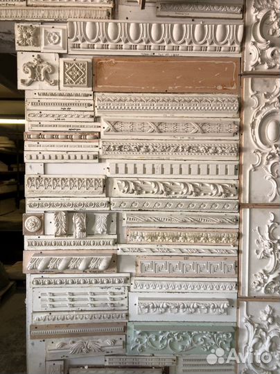 Лепнина из гипса, розетки, карнизы, молдинг