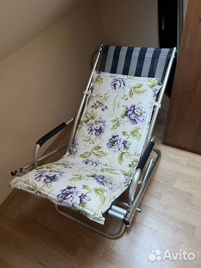 Шезлонг, садовое кресло