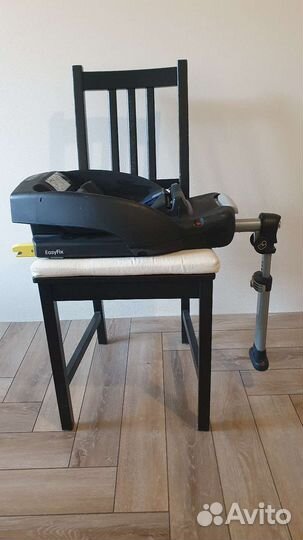 Автолюлька maxi cosi + база Easy Fix