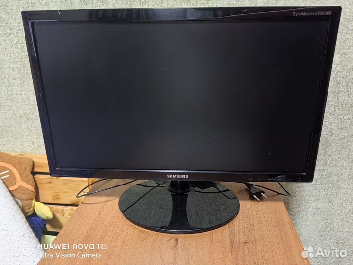 Монитор 24 дюйма