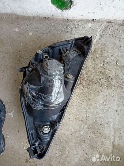 Фара на honda fit GD1