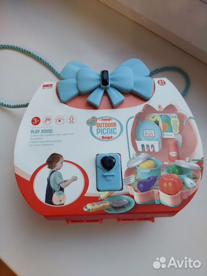 Игровой набор Посуда в чемодане