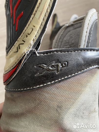 Продаю хоккейные коньки bauer x7.0