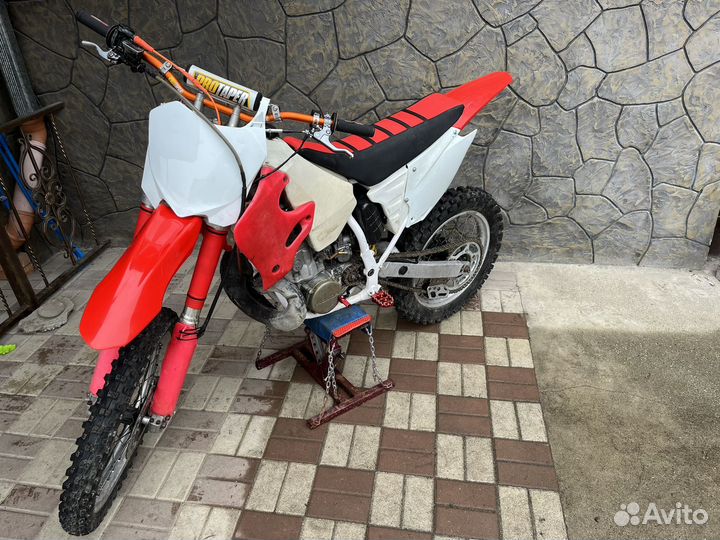 Honda CR250