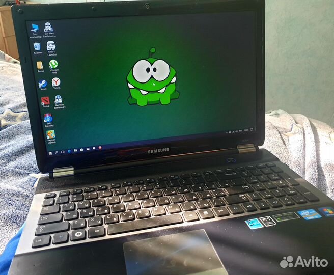 Игровой ноутбук Samsung