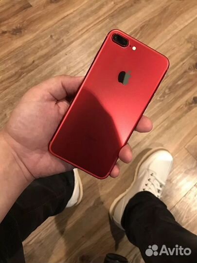 iPhone 8 Plus, 64 ГБ