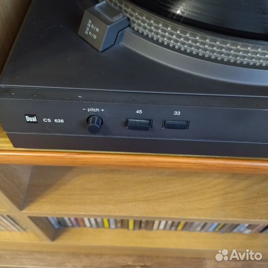 Проигрыватель винила Dual cs 628