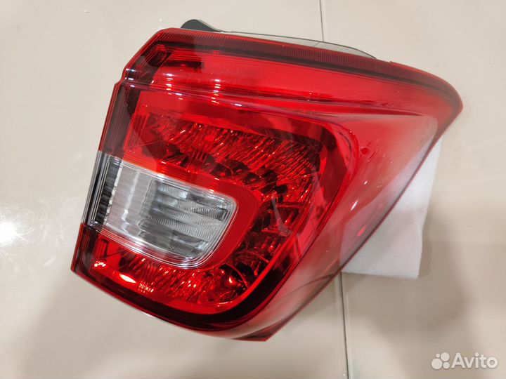 Фонарь задний suzuki sx4 (s-cross) правая