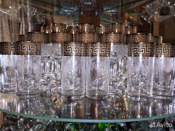 Фужеры, бокалы, рюмки, стаканы