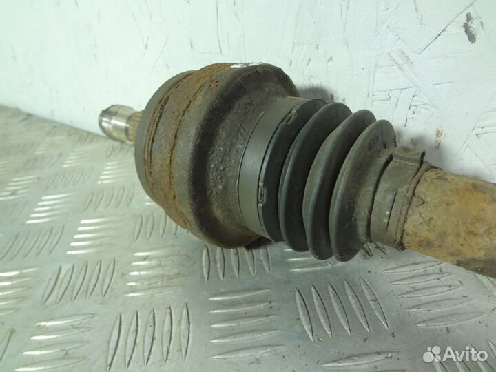 Привод полуось задняя Мерседес 204 212 218