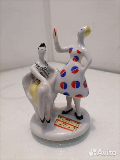 Статуэтка модницы вербилки редкая