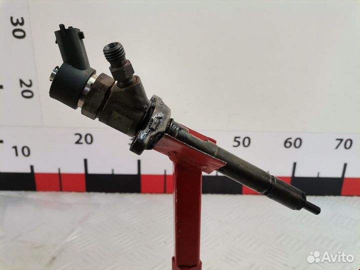 Форсунка Peugeot 307 рест. 2006 1980H2