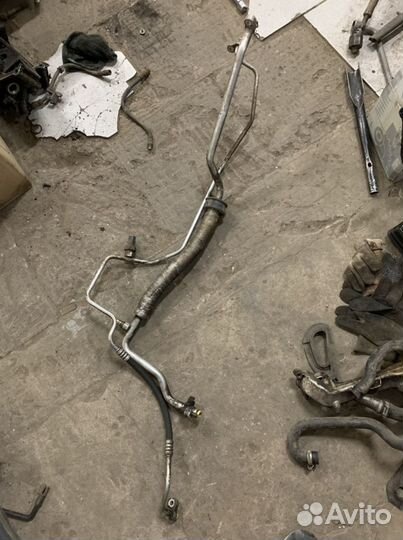 Трубка кондиционера Рендж Ровер Вог