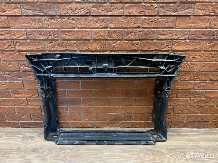 Панель передняя Skoda Karoq 2017+