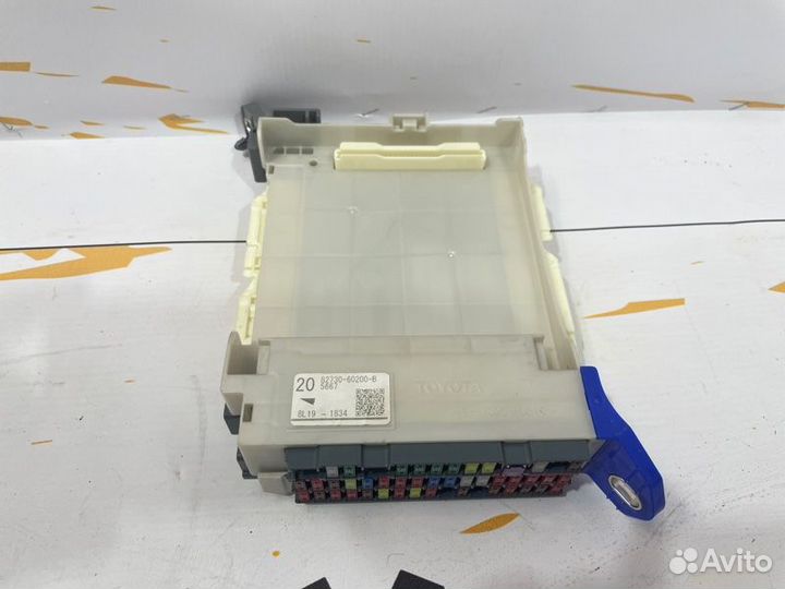 Блок предохранителей Toyota Land Cruiser Prado 150