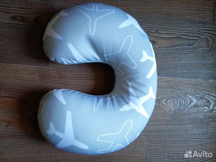 Подушка для путешествий с эффектом памяти новая