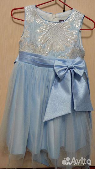 Нарядное платье для девочки 104 р