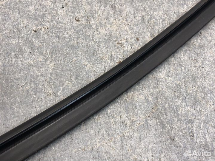 Уплотнитель форточки Cube 1