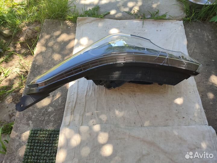 Фара передняя левая на hyundai creta