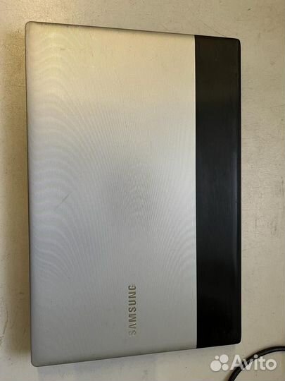 Samsung RV515