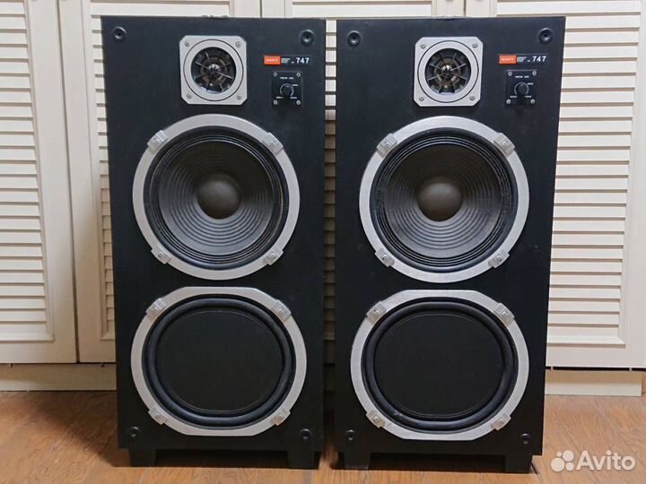Винтажная акустика Sony SS-747