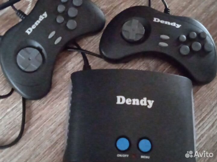 Игровая приставка dendy