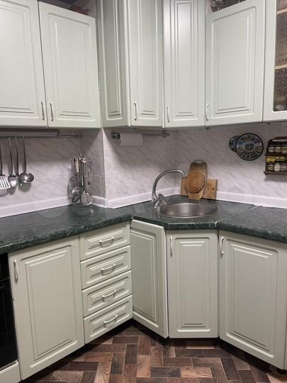 2-к. квартира, 52 м², 3/5 эт.