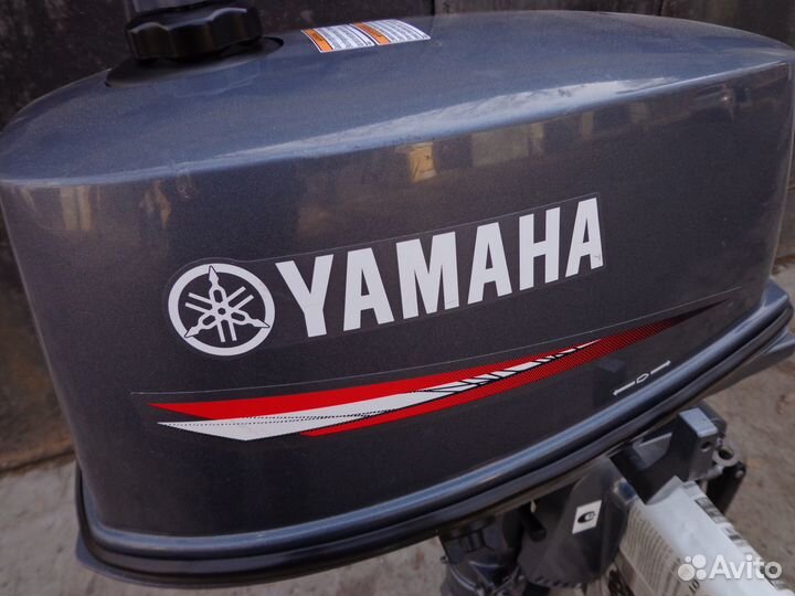 Лодочный мотор Yamaha 5 cmhs. Состояние нового